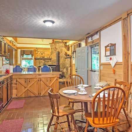 Rustic Taswell Cabin Grill And Walk To Patoka Lake! Екстериор снимка